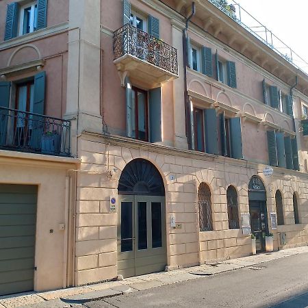 B&B Ponte Manin ヴェローナ エクステリア 写真